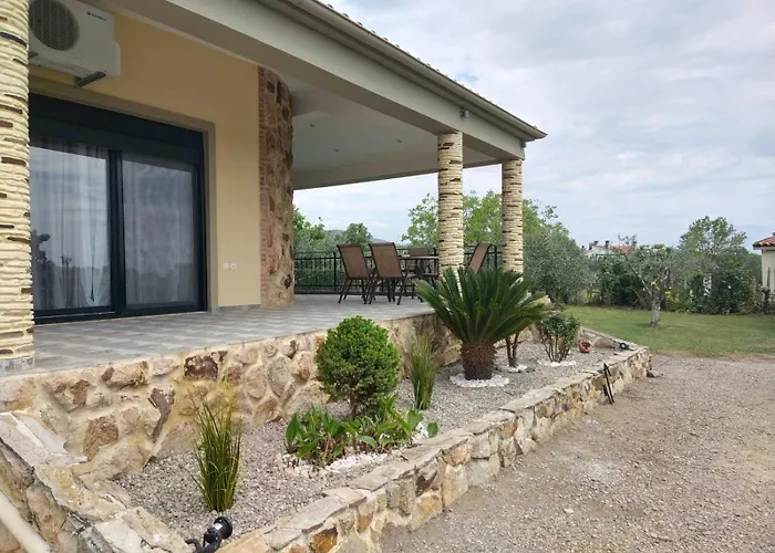 Golden Twin's 2 Holiday home